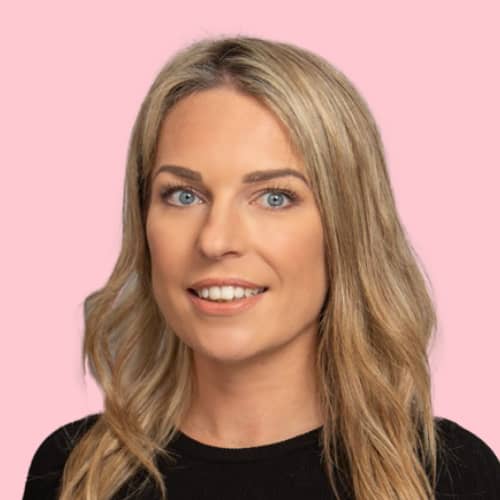 Portrait of Laura Smith, Digital Engagement Manager at IGNIFI
